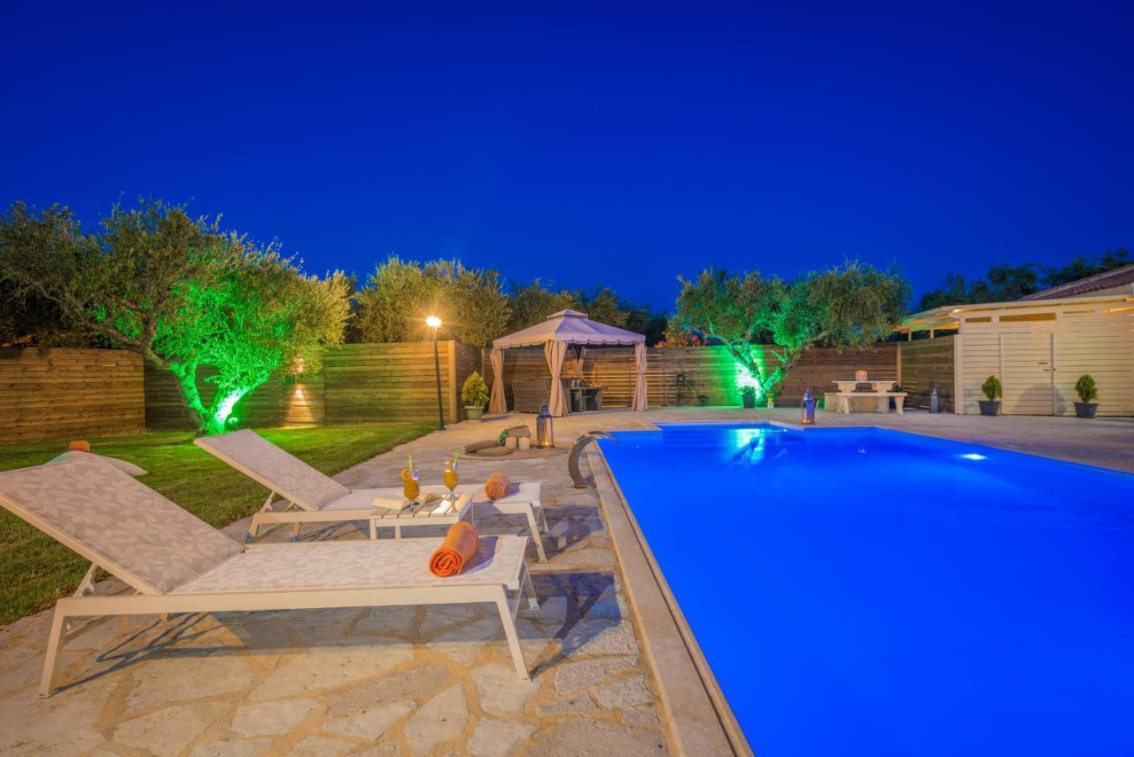 Eleni'S Family Villa Лаганас Екстериор снимка